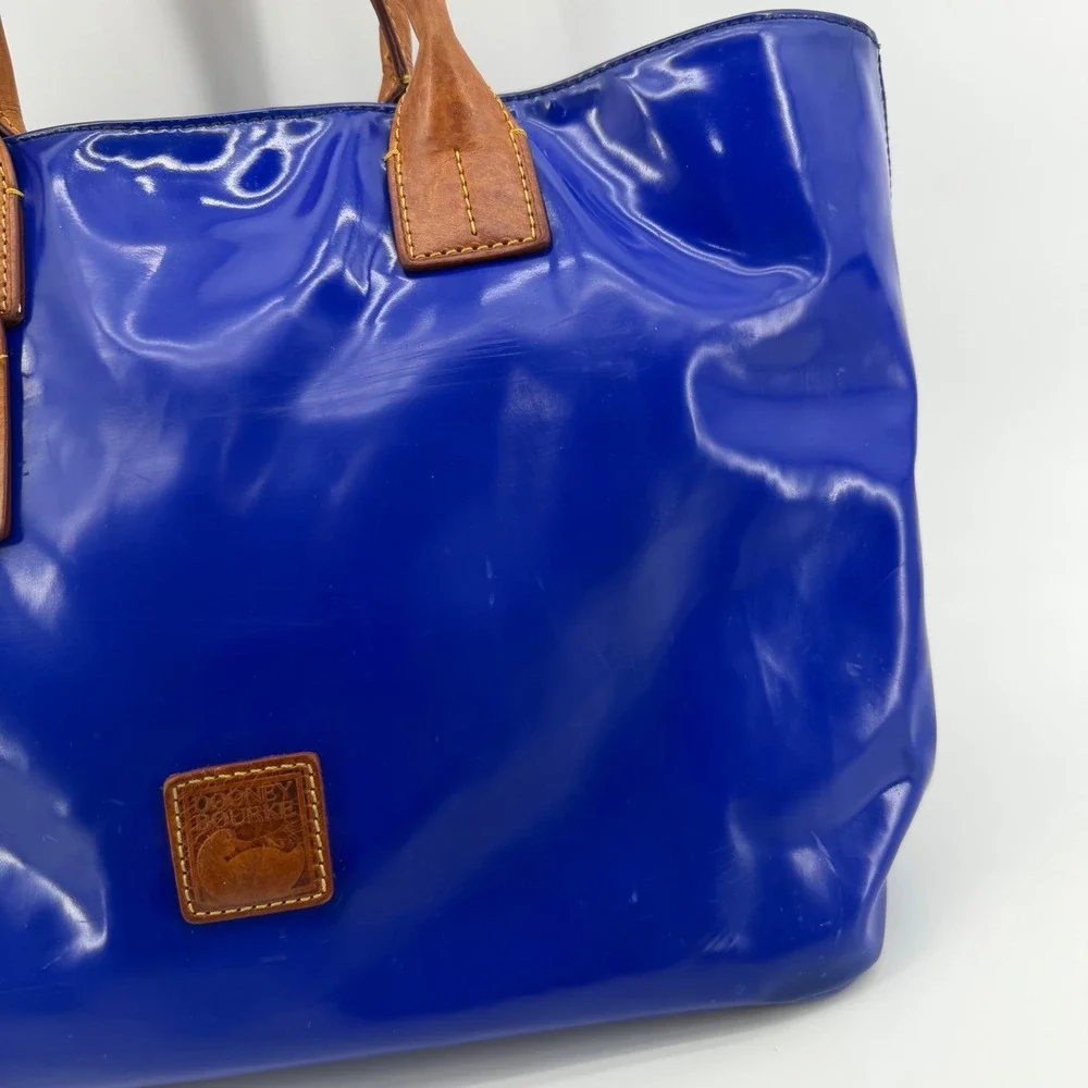 Dooney & Bourke Tote Bag Womens Medium Blue Patent Leather Tan Trim Shoulder Bag